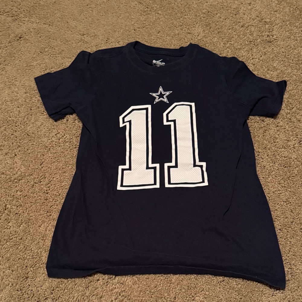 Dallas Cowboys Youth large Navy Blue Shirt